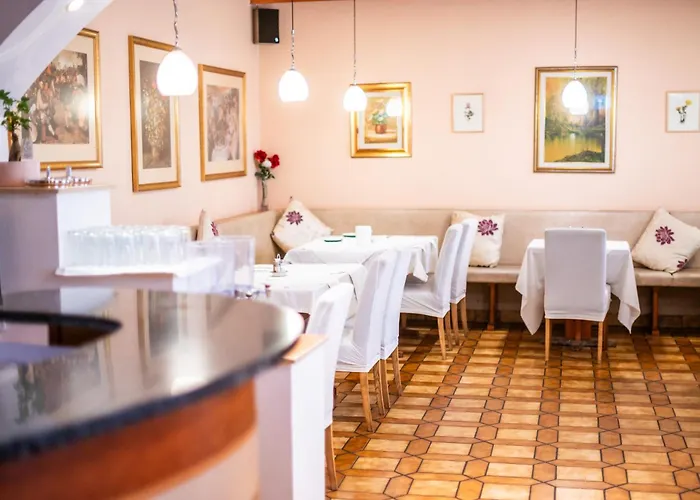 Hotel Alter Telegraf 3*