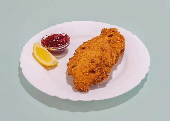 מלון Alter Telegraf 3*