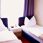 알터 텔레그라프 호텔 3*