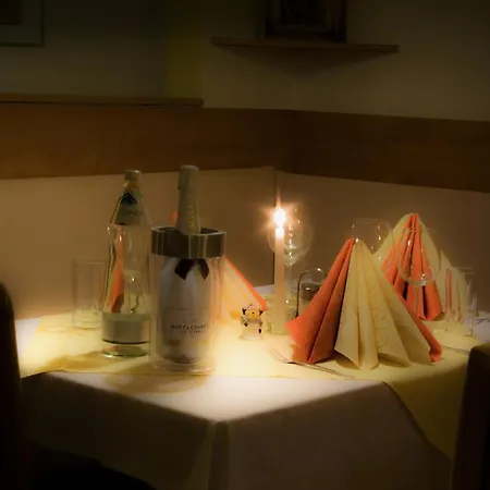 Hotel Alter Telegraf 3*