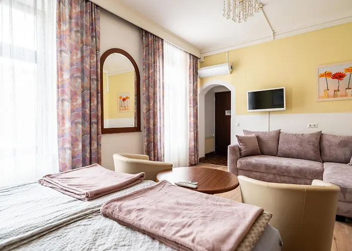 Alter Telegraf Готель 3*