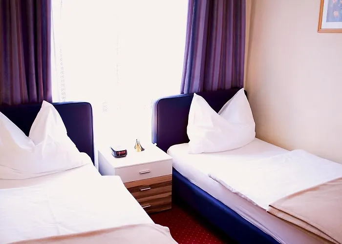 Alter Telegraf فندق 3*